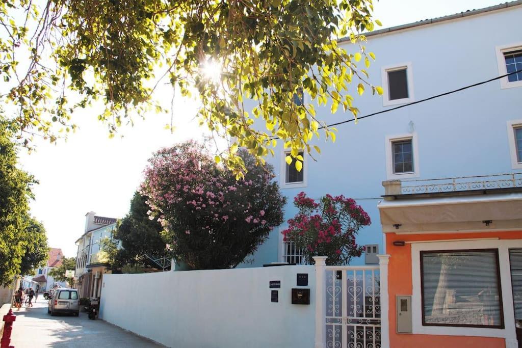 Nerezine Apartmany Centrum Exterior photo